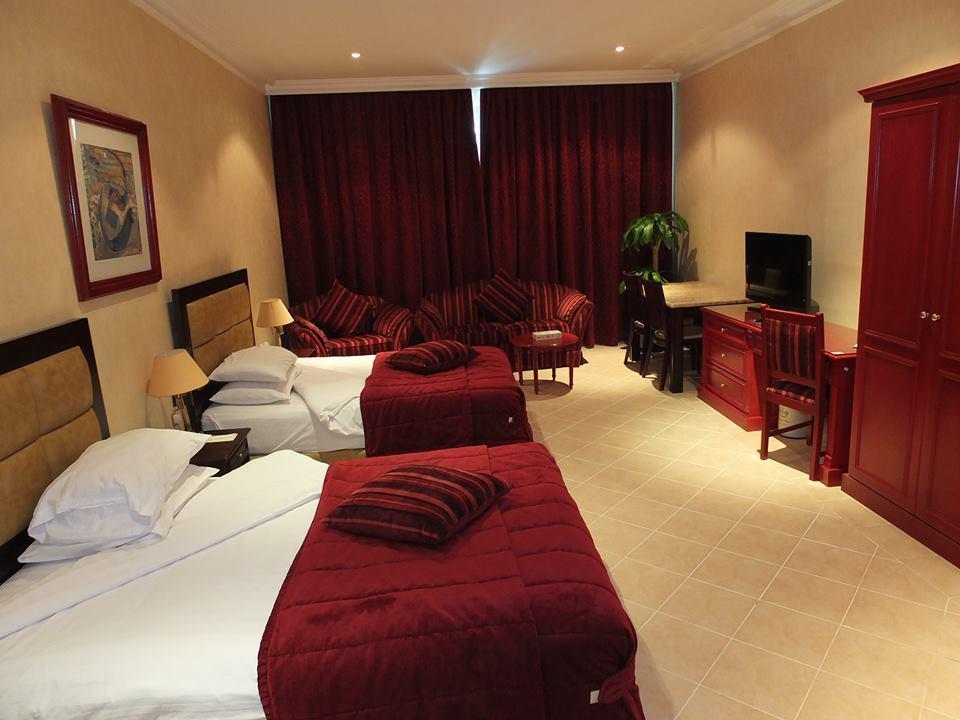 Al Bustan Hotel โดฮา ภายนอก รูปภาพ
